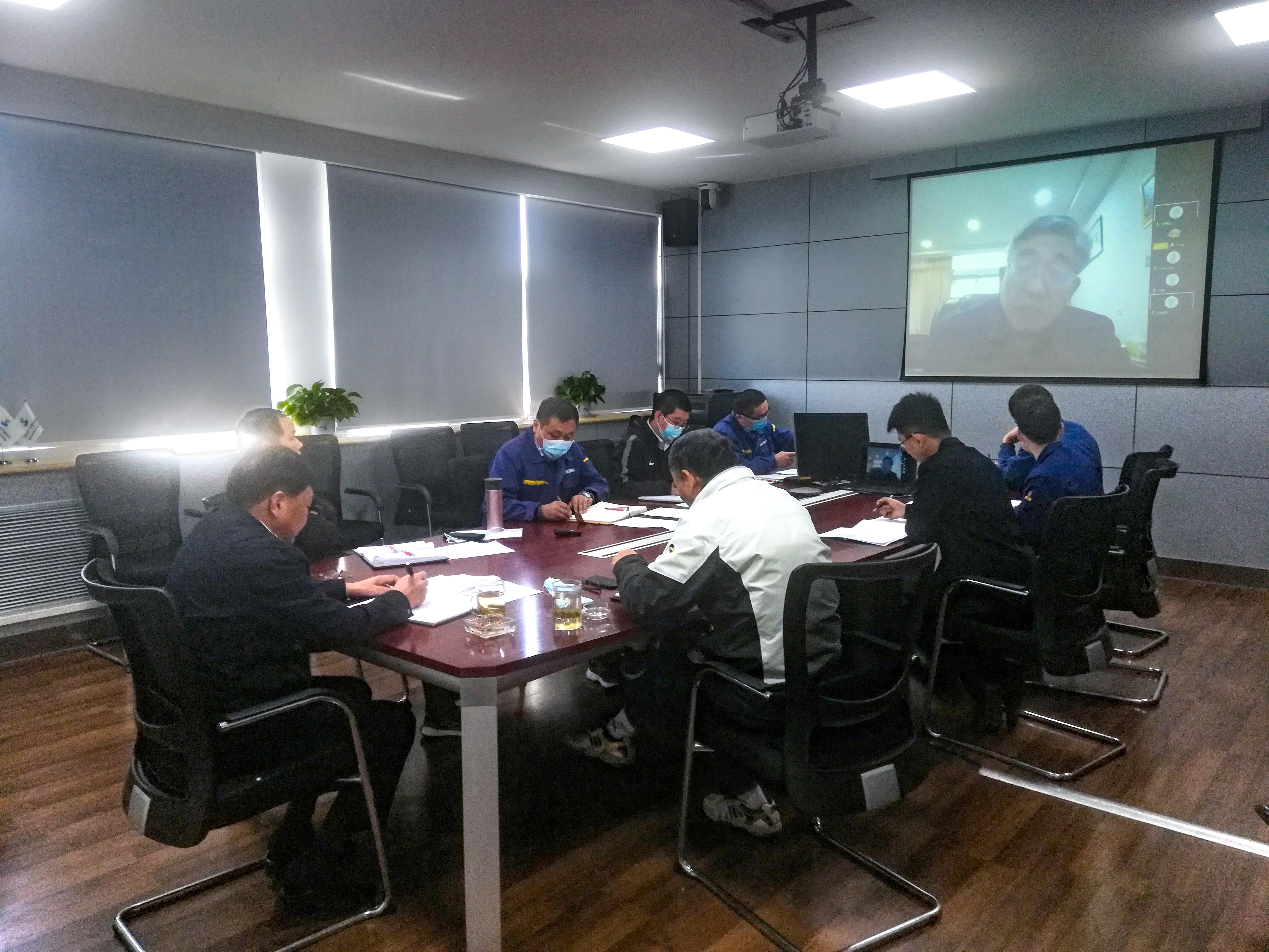 正规十大赌博网站道路工程技术与装备研究所技术委员会一届三次会议胜利召开